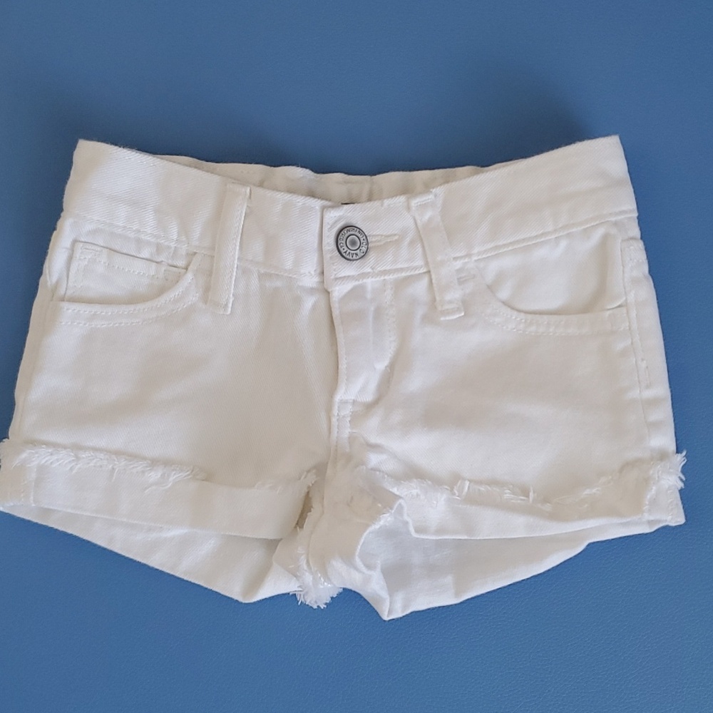 Old Navy white jean shorts, like brand new, size 5T